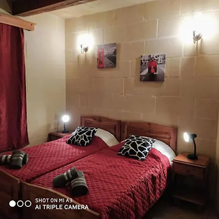 Villa Charming In + Pool Qala